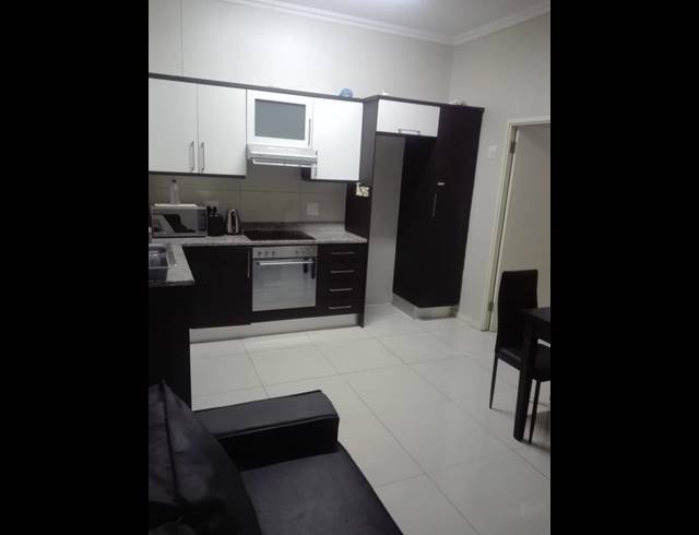1 BEDROOM APARTMENT FOR SALE IN UMHLANGA RIDGE